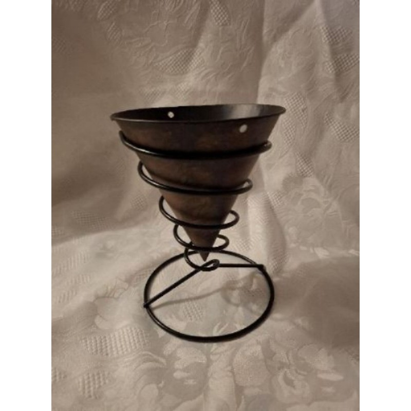 DECO METAL CONE