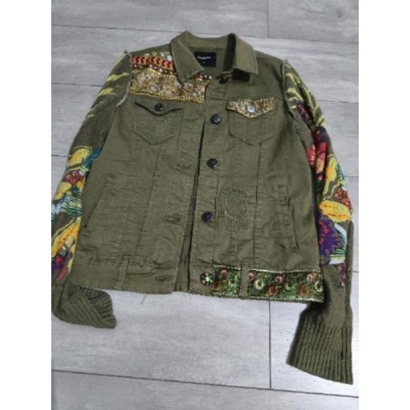 DESIGUAL Veste kaki taille 40 neuve 