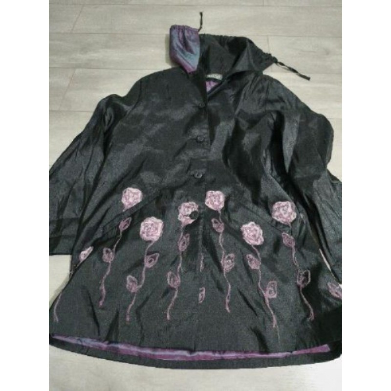 MULTIPLES MANTEAU IMPER noir fleurs mauve taille L