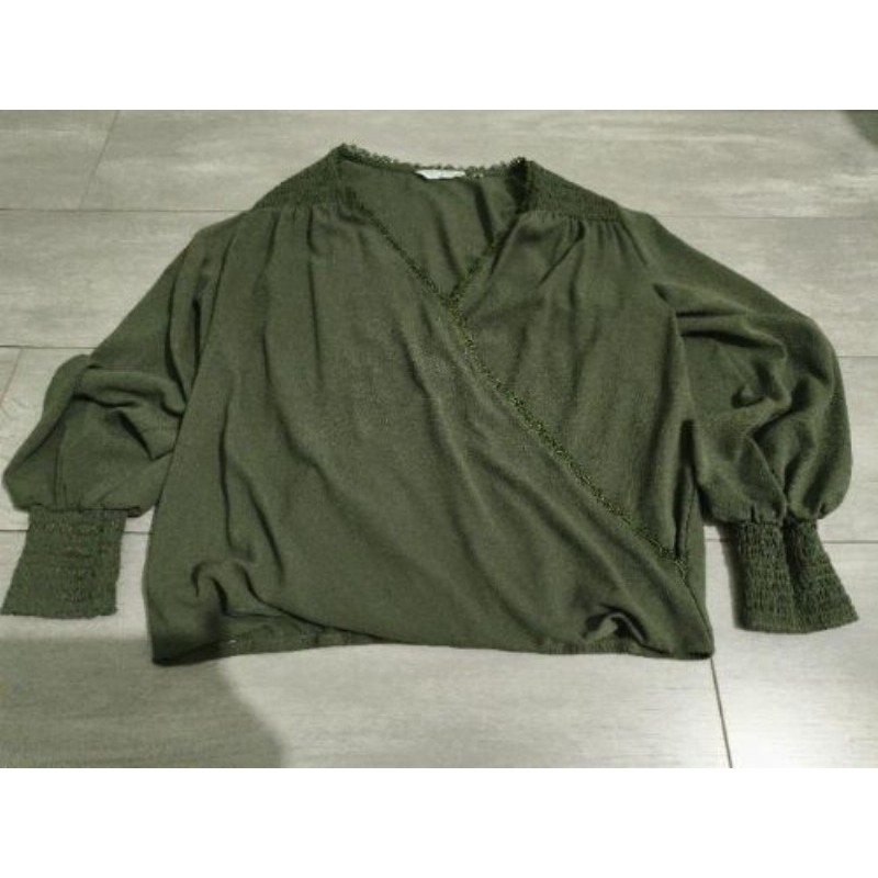 NAF NAF Cache coeur kaki taille L