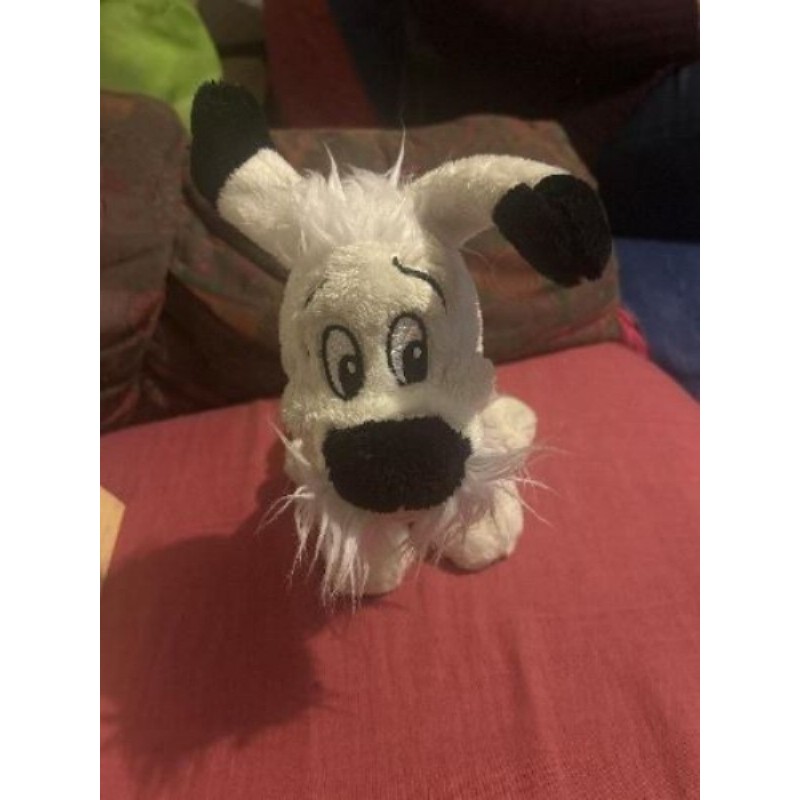Idefix peluche du parc Astérix 