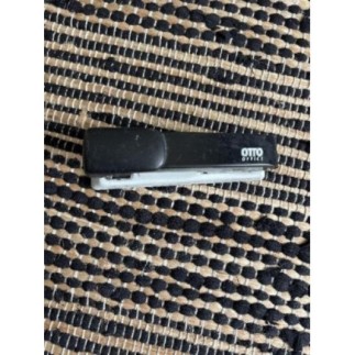 Agrafeuse Otto office noire...