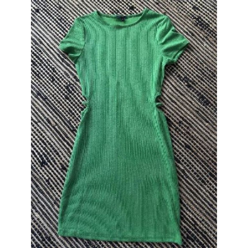 Robe verte, Kiabi, S