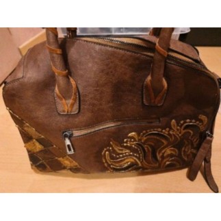 Sac neuf peinture à la main...