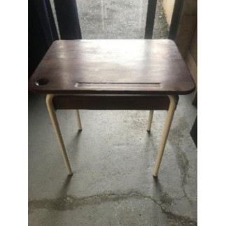 Bureau d’écolier ancien...