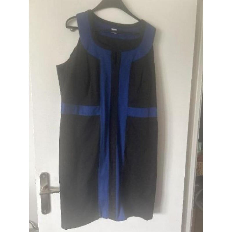 Robe droite noir et bleu T 50