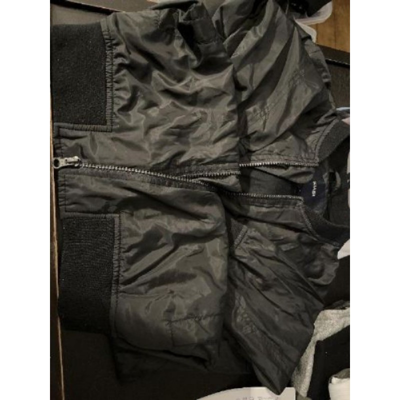 Blouson noir Kiabi taille S 