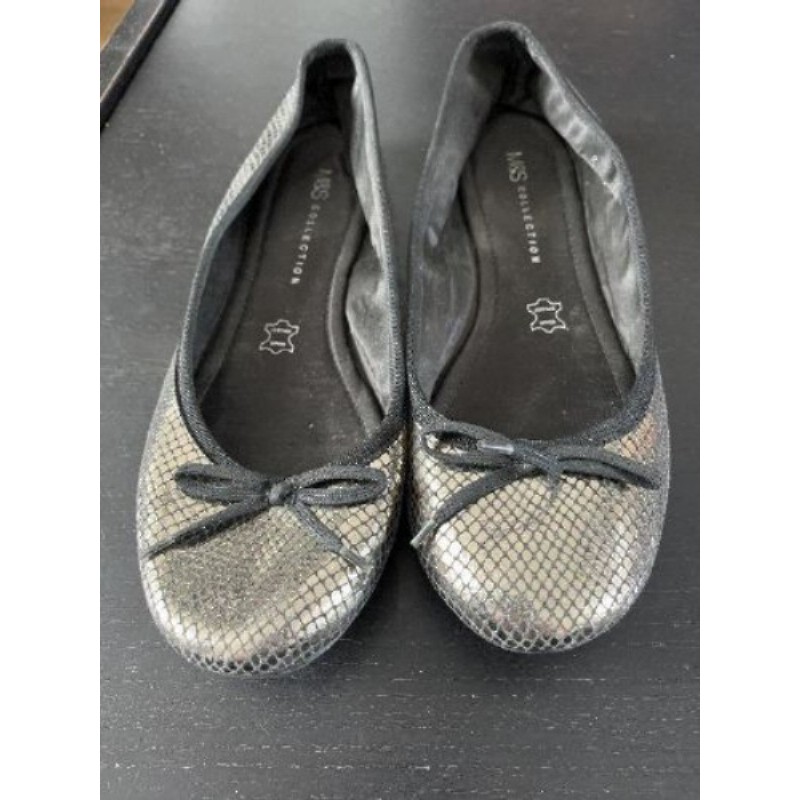 Ballerines M&S dorées taille 39