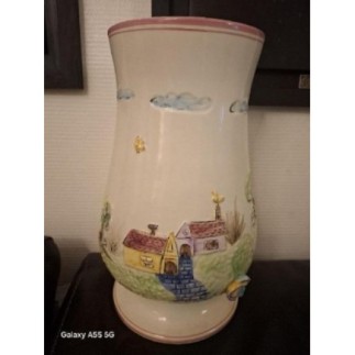 Vase en Porcelaine avec dessin 