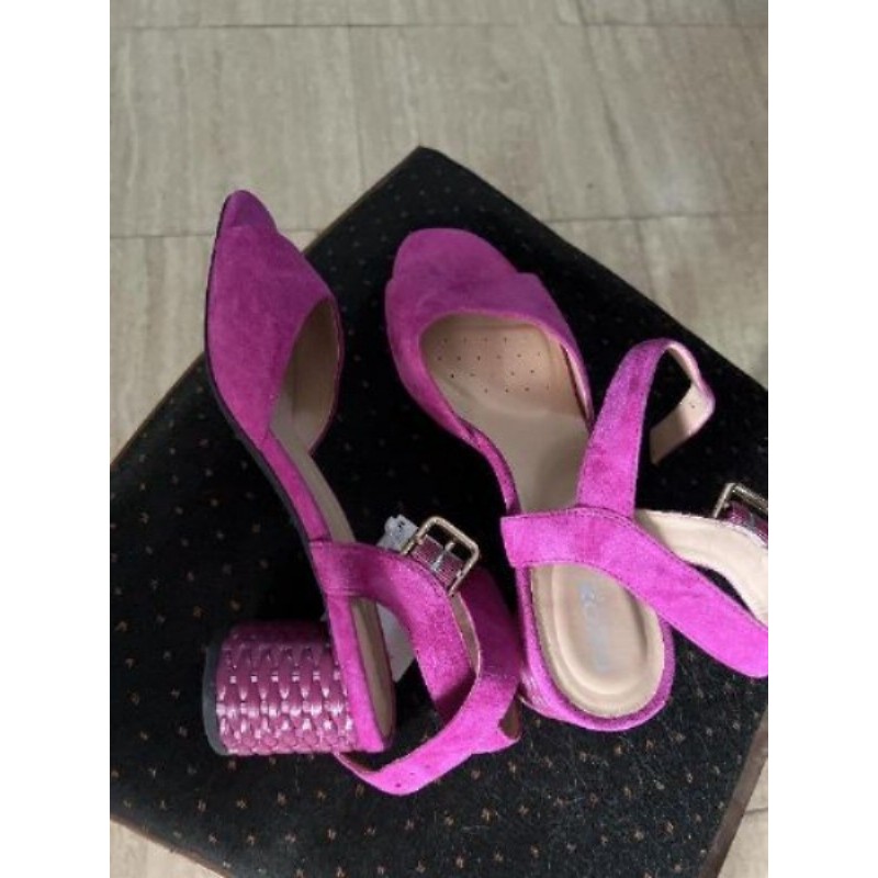 PIEDS NUS DAIM RISE TAILLE 40  ÉTAT NEUF 