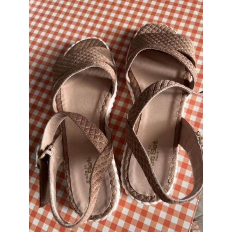 PIEDS NUS CUIR ET TOILE TAILLE 40