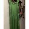 ROBE LONGUE SATINEE VERTE BRETELLES  TAILLE 38 