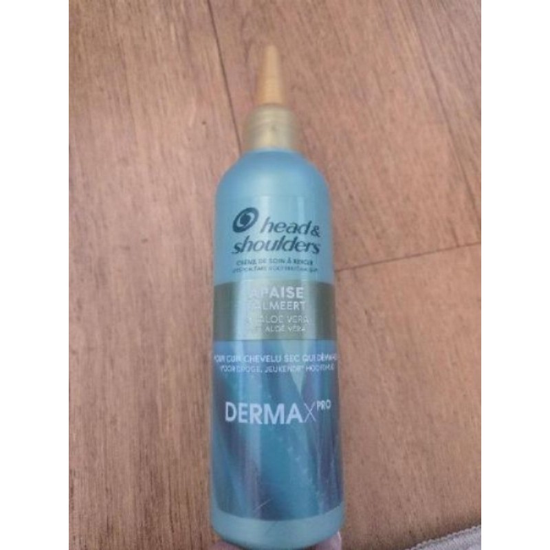 Creme de soin cheveux- Neuf 