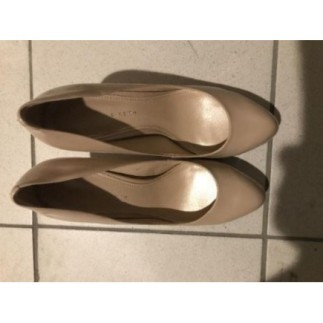 Escarpin beige Charles &...