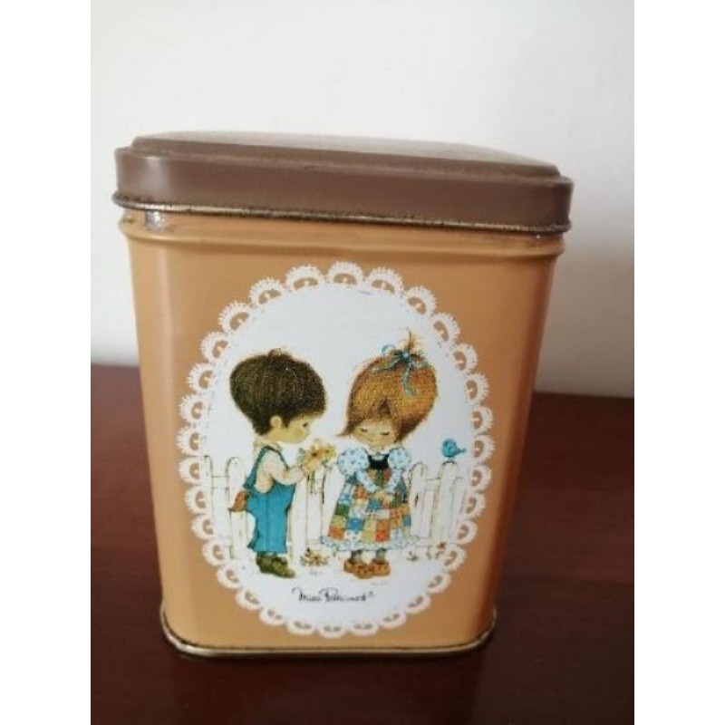 BOITE EMBOITABLE MISS PETTICOAT