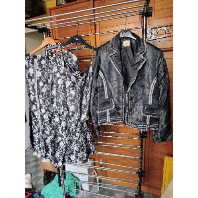 Ensemble trois pièces marque SPOSA taille 42