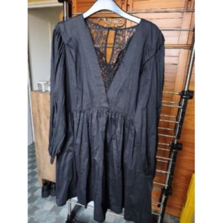 Robe noire dentelle/coton...