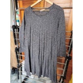 Robe grise 60% viscose...