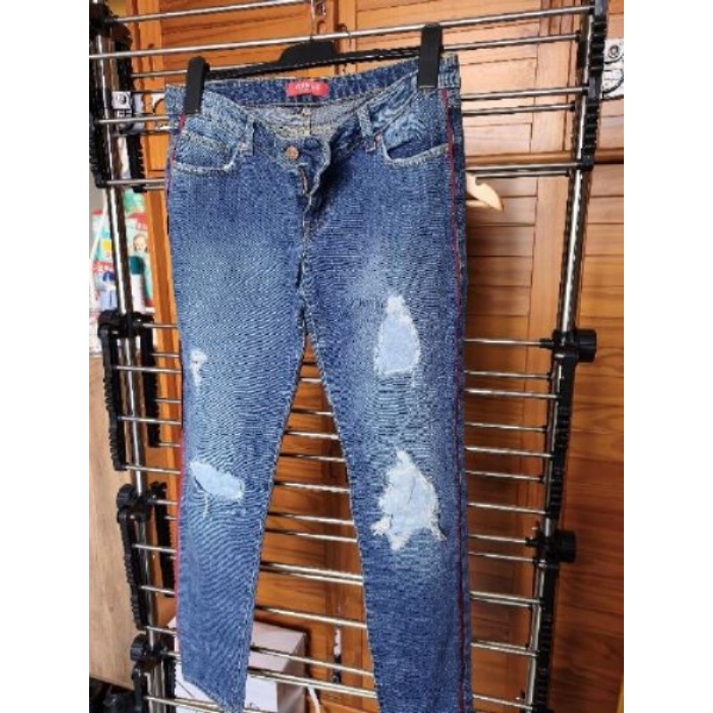 Jeans GUESS TAILLE 29