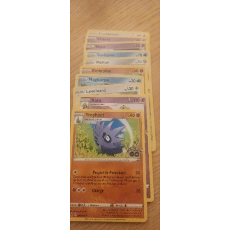 Lot de 10 cartes Pokemon Go sans doublure