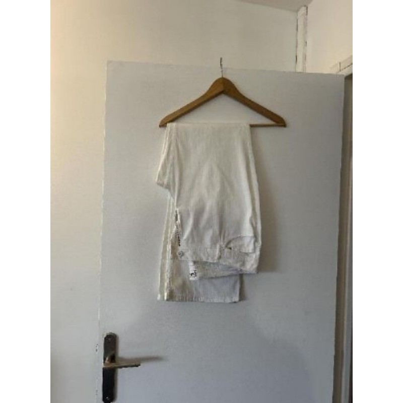 Jean blanc femme Yessica C&A T48