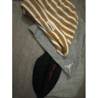 Lot de bonnet timberlande,...