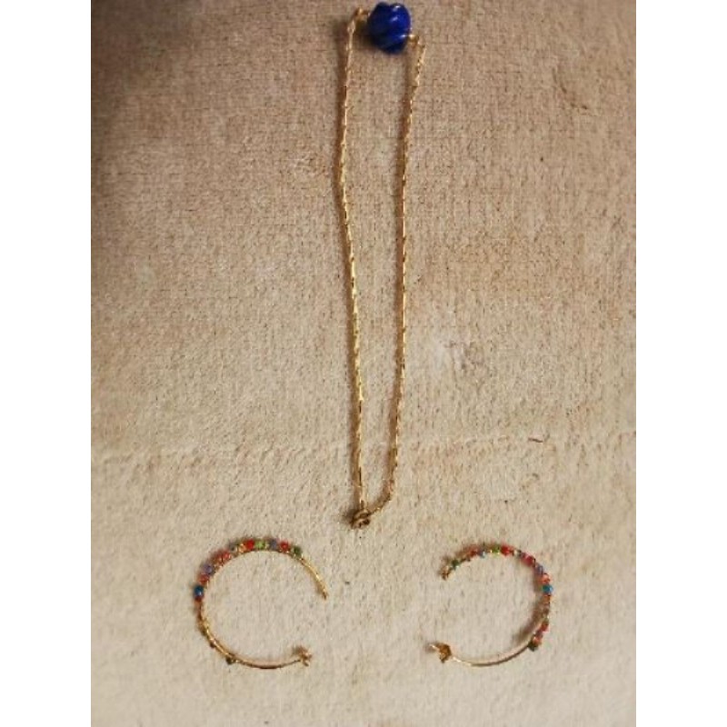 parure bleu boucles d'oreilles et collier