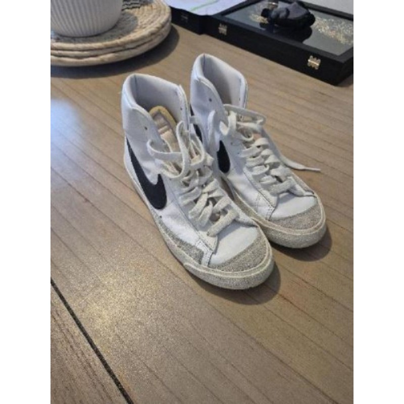 basket Nike Blazer taille 36.5