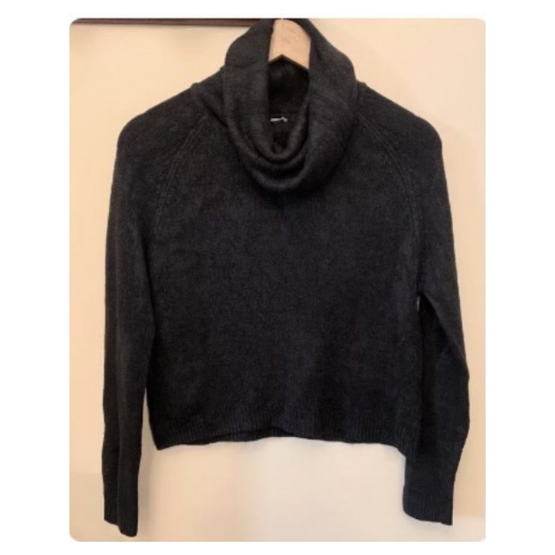 Pul col roulé noir Jennifer