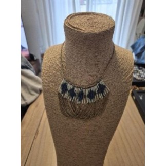 collier métal et perles