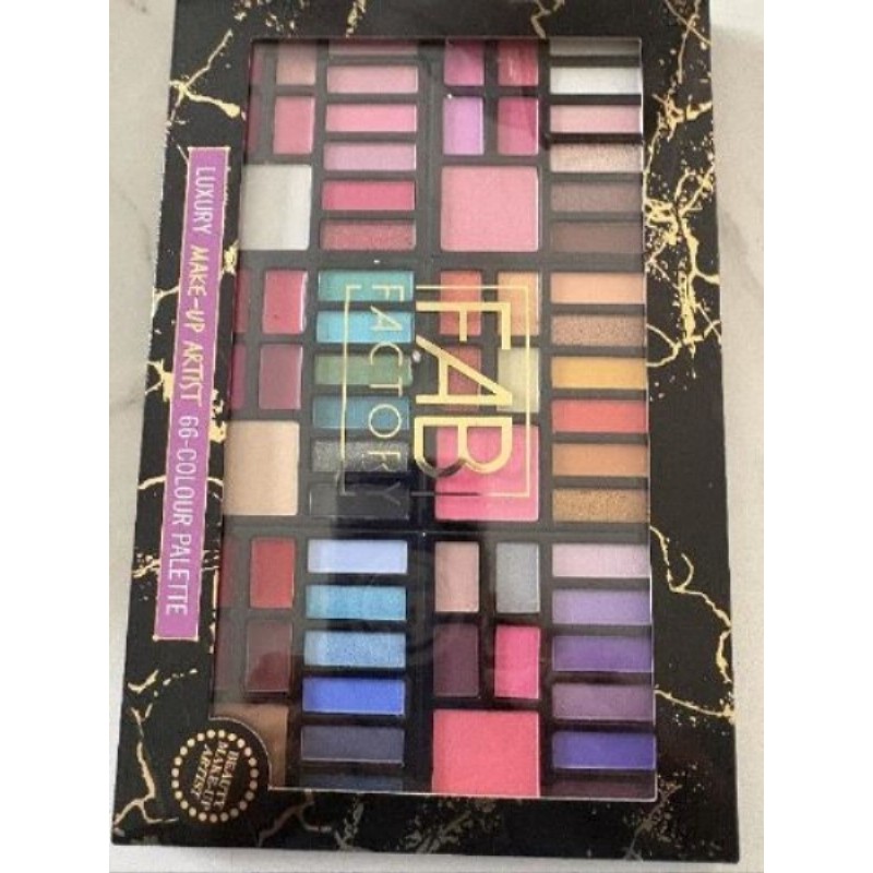 Palette maquillage neuve 