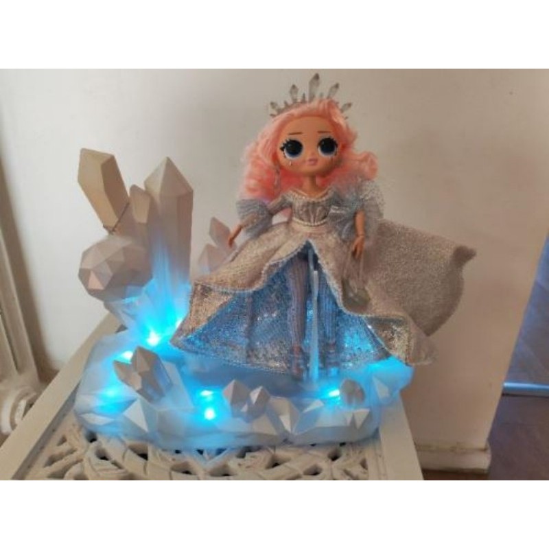 Poupée LOL OMG Crystal Star Collector lumineuse 
