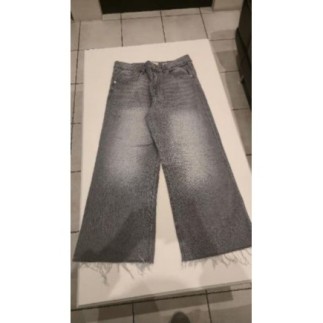 Jean gris C&A taille FR 44...