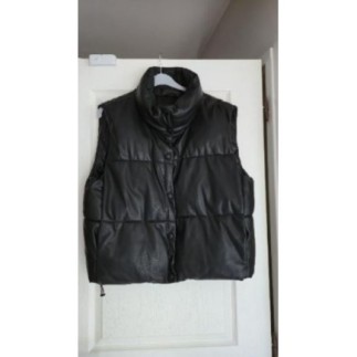 Veste sans manches ZARA...