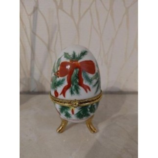 Oeuf bonbonnière style...