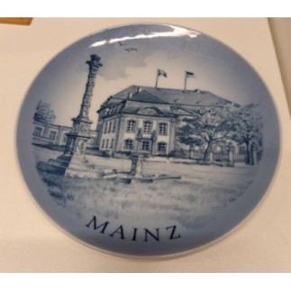 Assiette de collection...