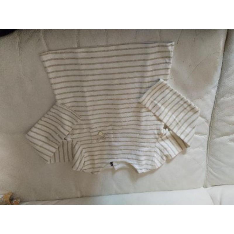 Top rayé blanc et doré sergent major, 7 ans très bon état 