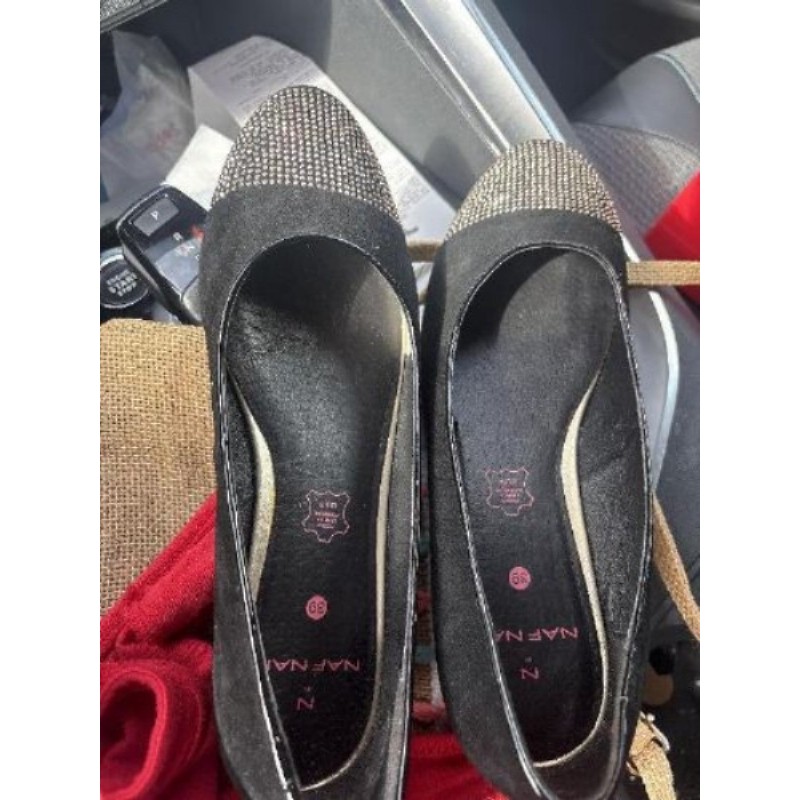 Chaussure naf naf taille 39 noir 