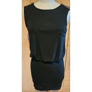 Robe noire dos nue T.S...