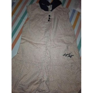 Robe sans manches à pois...