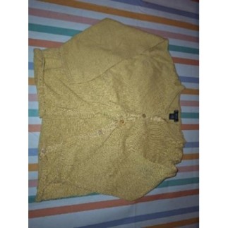 Gilet boutonné jaune...