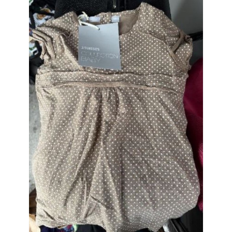 Haut enfant q point blanc taille 5ans 