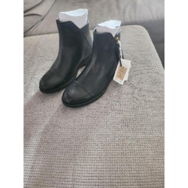 Chaussure bottine geox noir enfant taille 34 