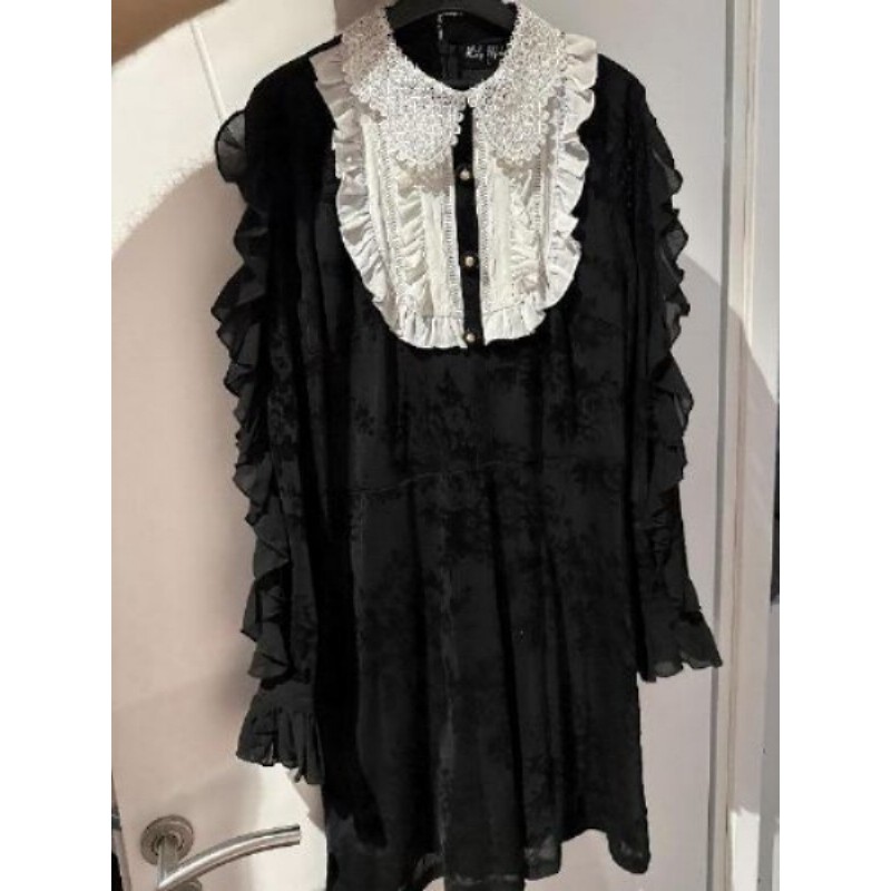 Robe noire taille m/l  