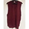 Débardeur rouge bordeaux marque (BERNARDINI)avec des boutons noir sur les côtés taille M/L