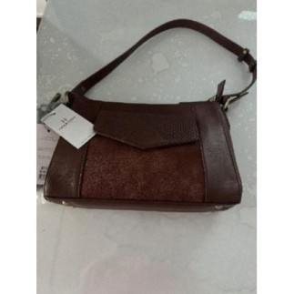 SAC A MAIN NEUF FAUVE...