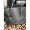 Grand sac noir de la marque guess en excellent etat