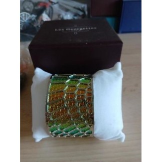 Manchette argentée les...