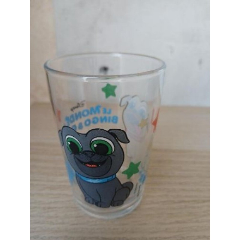 Verre le monde de bingo et rolly