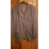 Veste grise Armand  Thierry  taille 60.